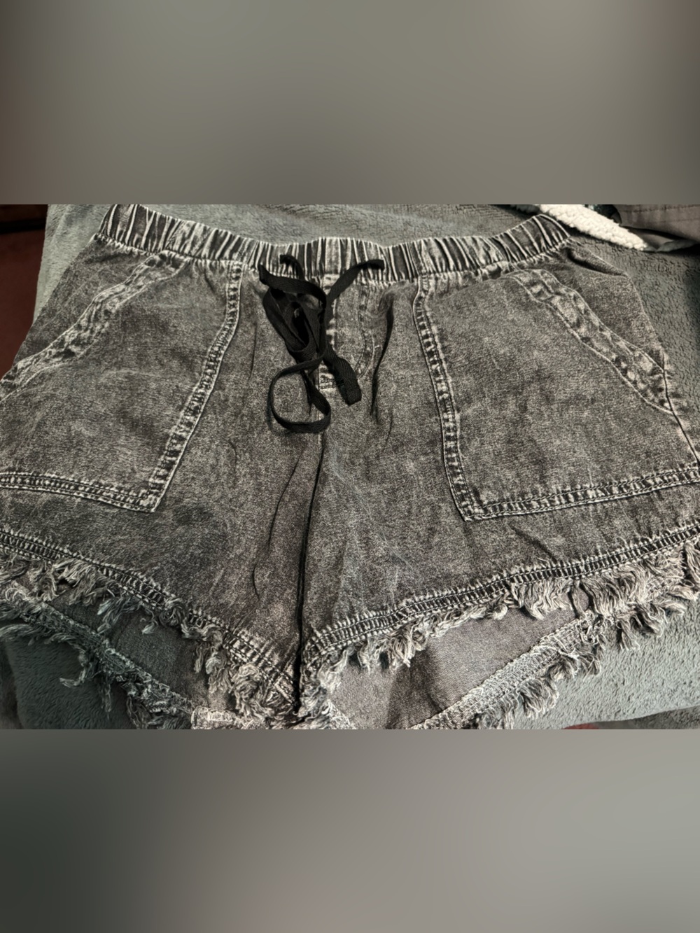 Frayed Hem Washed Black Denim Shorts